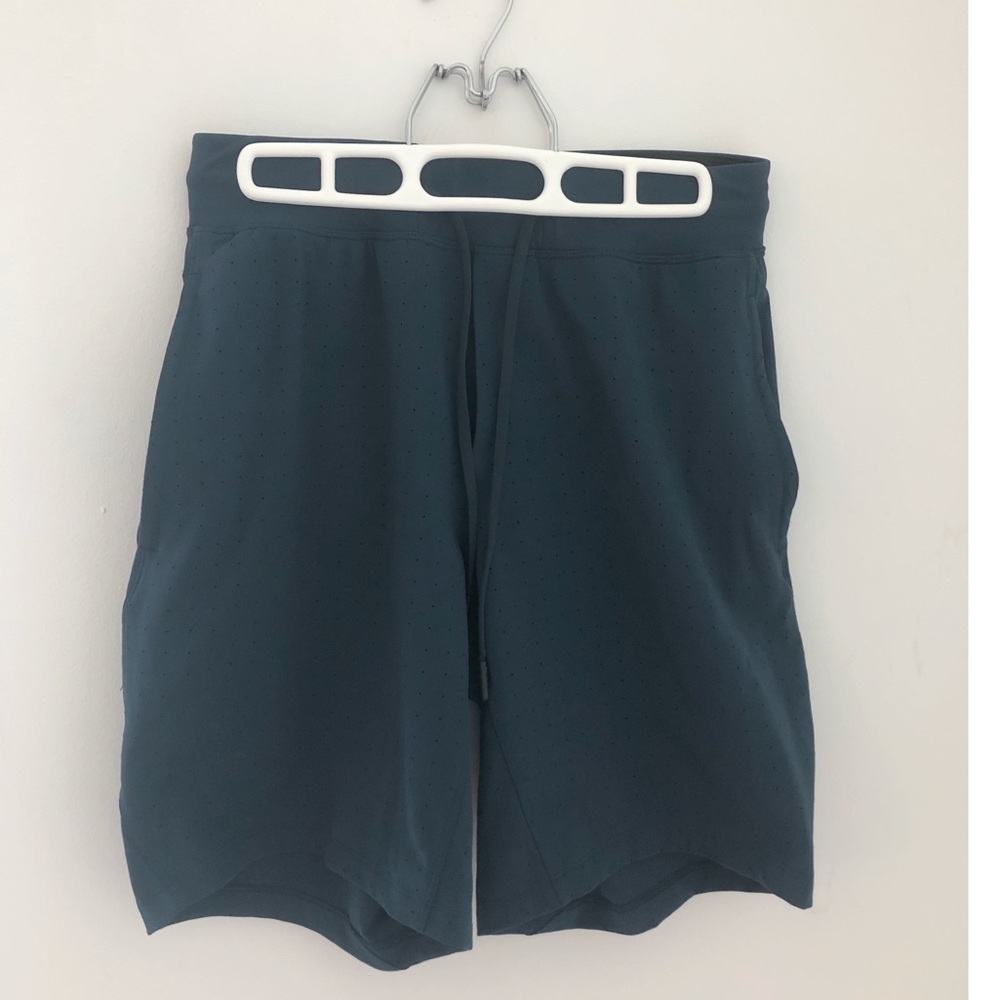 **LuluLemon perforated Shorts**